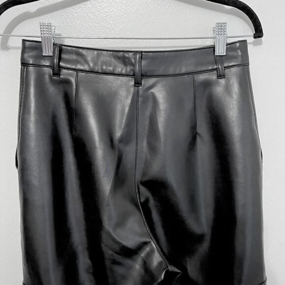 NWOT ARITZIA WILFRED FREE BLACK MODERN CARGO PANTS IN FAUX LEATHER - 4 - Picture 5 of 13
